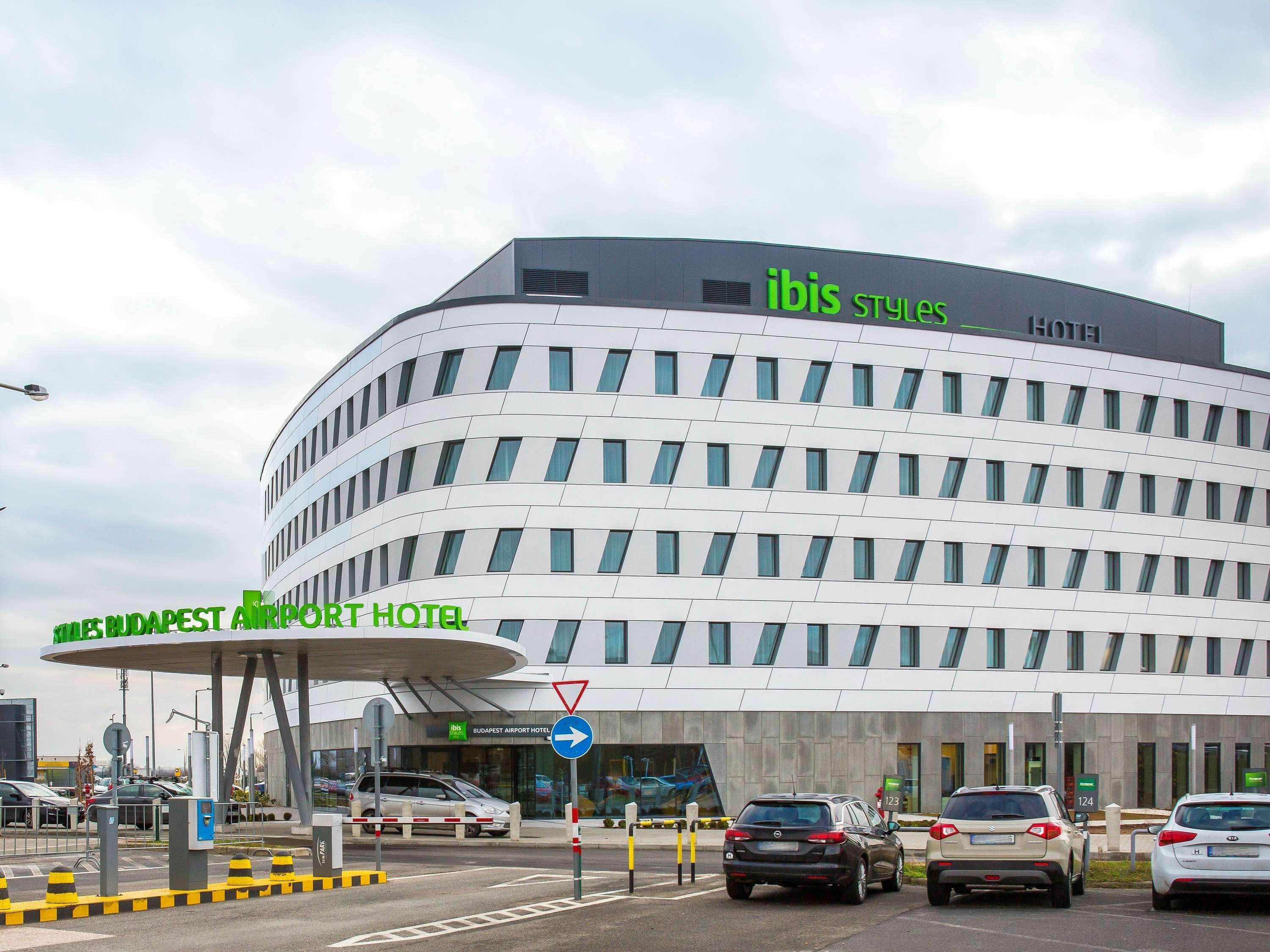 Ibis Styles Budapest Airport Hotel Vecses Ngoại thất bức ảnh