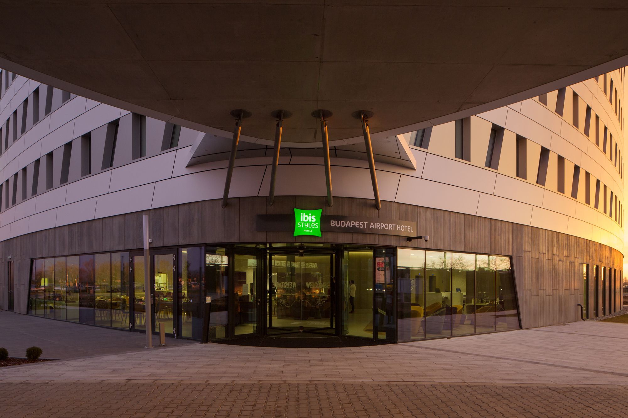 Ibis Styles Budapest Airport Hotel Vecses Ngoại thất bức ảnh