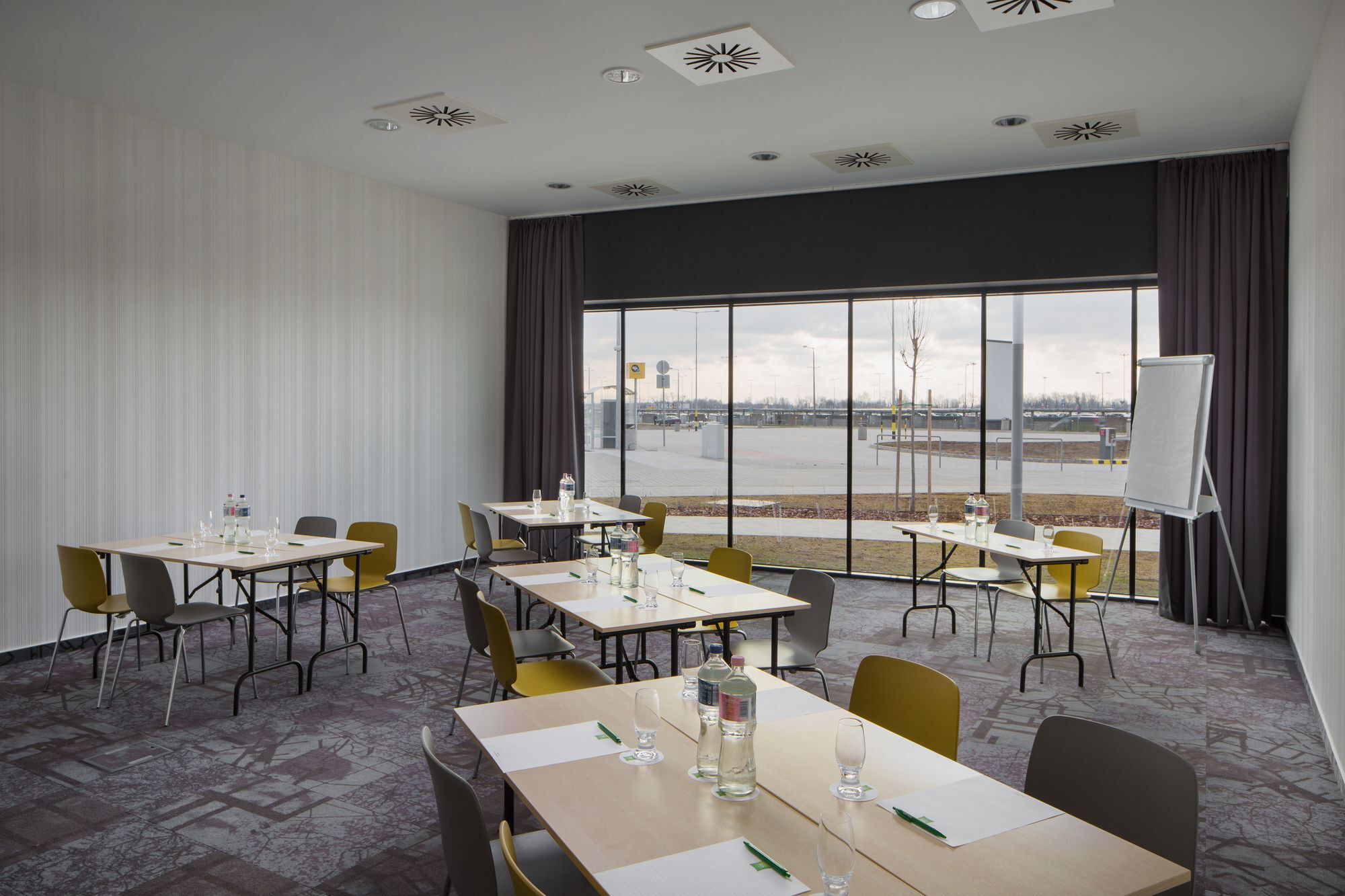 Ibis Styles Budapest Airport Hotel Vecses Ngoại thất bức ảnh